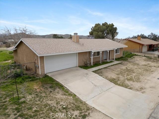 16718 Valeport, Lancaster CA 93535 for Sale