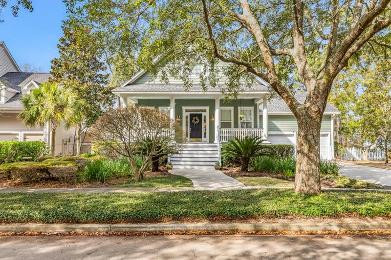 154 SCOTT ST, Charleston, SC 29492 Single Family Residence For Sale  MLS# 24002528
