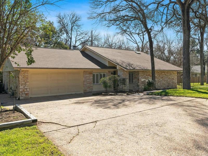 11601 EUBANK DR, Austin, TX 78758 Single Family Residence For Sale  MLS# 4001229