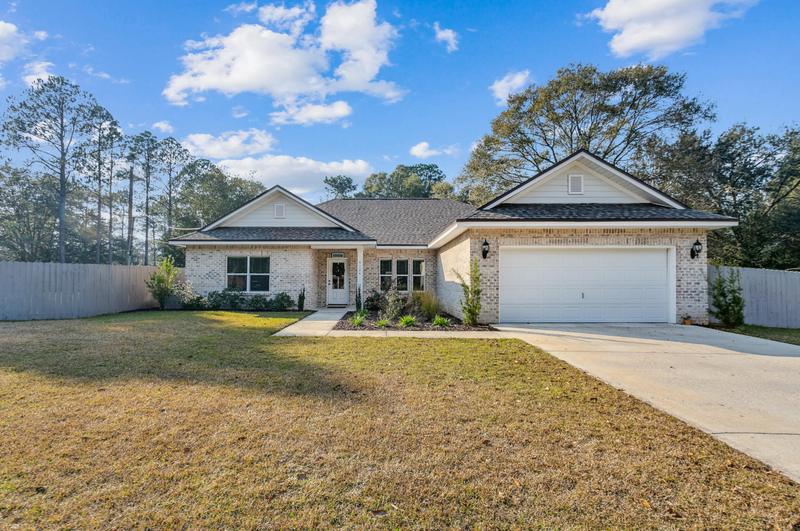 5124 Dunedin St, Crestview, FL 32539 - MLS 938910 for Sale