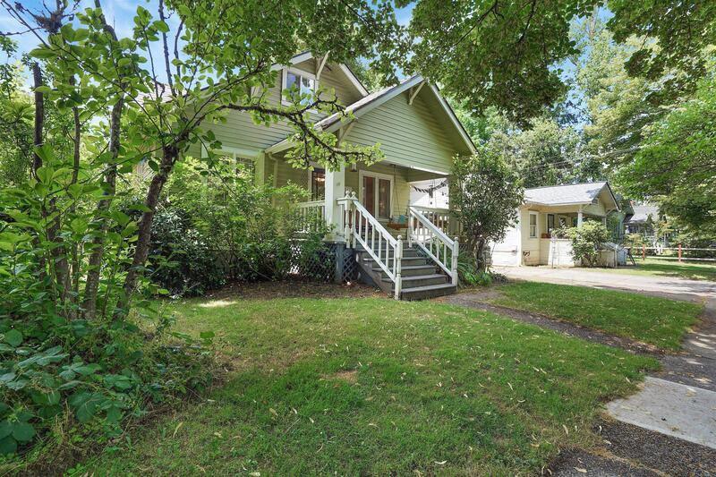 51479809  517 23rd St Se for Sale