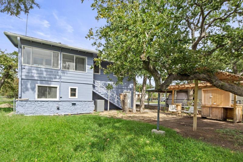 902 Sherwood Forest, Granite Shoals, TX 78654 for Sale