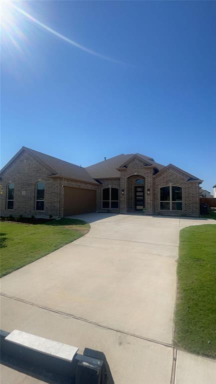 219 Tradd, Glenn Heights, TX 75154 for Sale