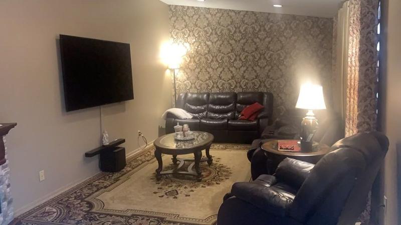 $2,700 - 3 Bedroom 2.5 Bathroom House In Oak Creek With Great Amenities  3721 E Puetz Rd #NA for Sale