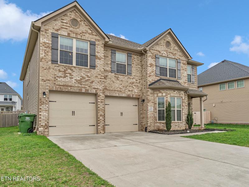 124 Beckwood Lane, Maryville, TN 37801 for Sale