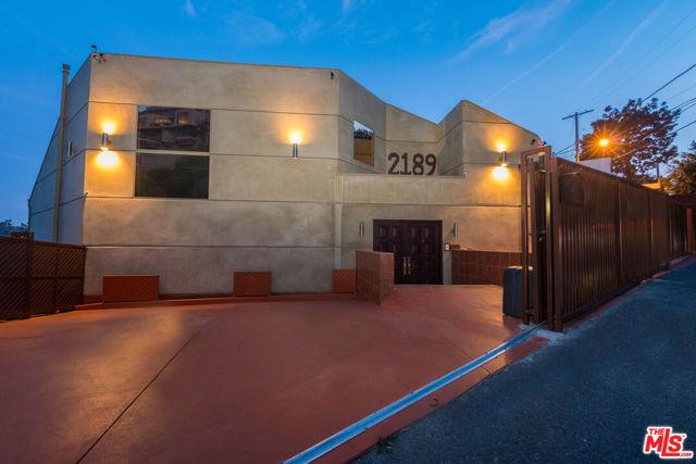 2189 Sunset Plaza, Los Angeles CA 90069 for Sale