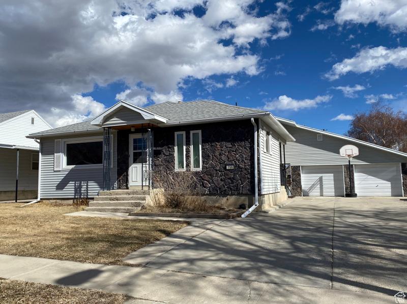 750 N 200 E, Price, UT 84501 - MLS 1983117 for Sale