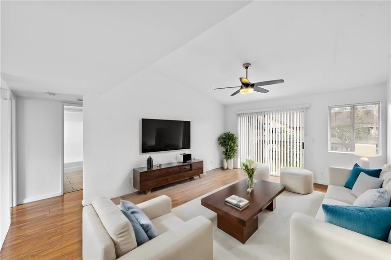 20895 Serrano Creek 91, Lake Forest CA 92630 for Sale