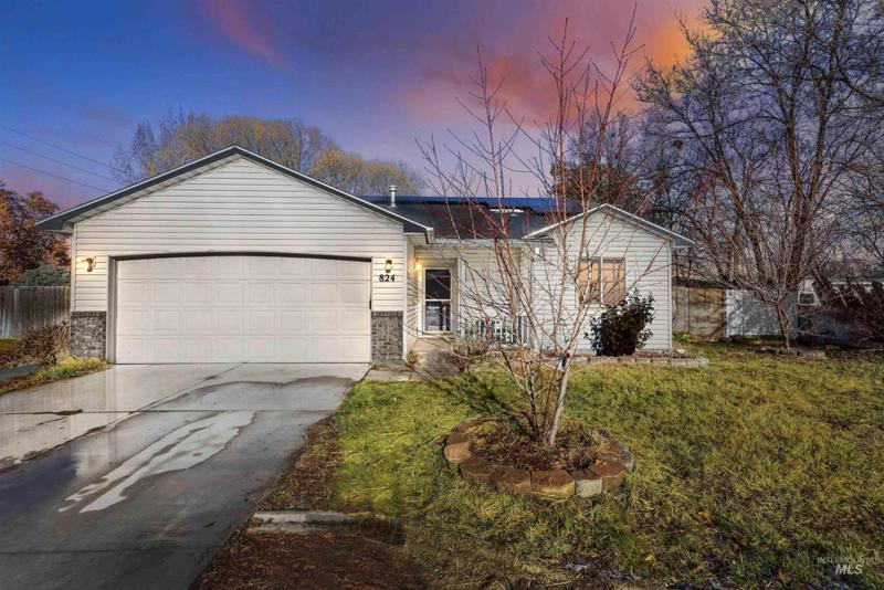 824 S CHESTNUT ST, Nampa, ID 83686 Single Family Residence For Sale  MLS# 98897797
