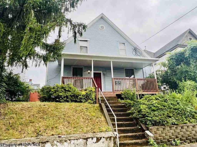 Detached - Fairmont, WV  512 Walnut Ave for Sale