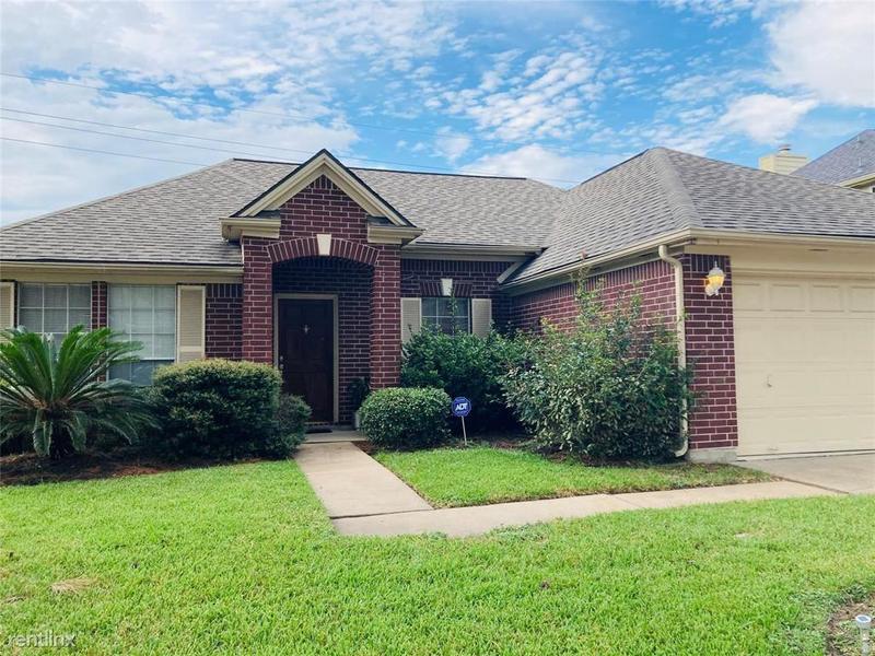 44854112  20431 Drakewood Dr for Sale