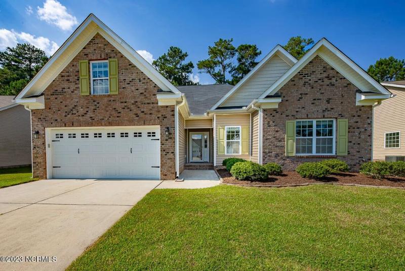 Charming 4 BR Single-Family Home  2 BA  New Bern, NC  3126 Drew Ave for Sale