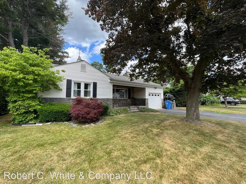 157 Lyness St for Sale