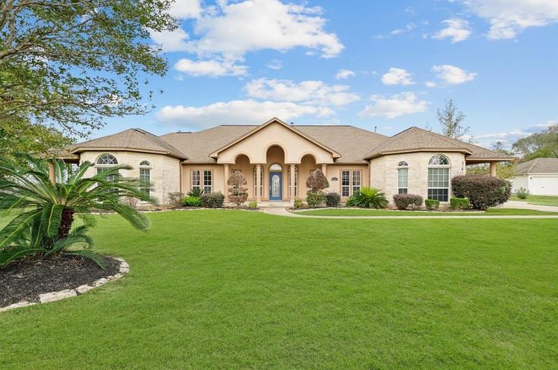 13211 Windy Oaks St, Beach City, TX 77523 - MLS 27861069 for Sale