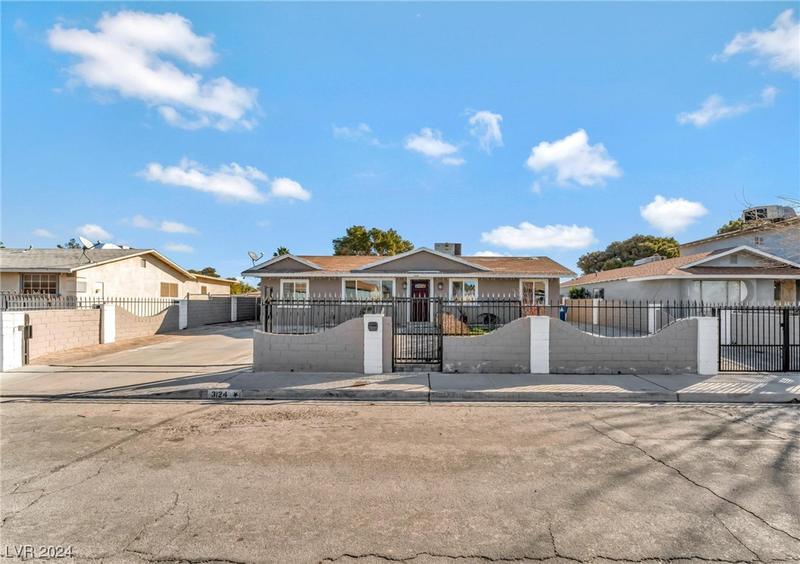 3124 Iroquois Lane, North Las Vegas, NV 89030 for Sale
