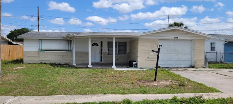 2118 Peggy Drive Holiday, Florida 34690 for Sale