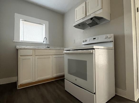 111 Mable St unit UNIT4 - Hattiesburg, MS 39401 - Home For Rent