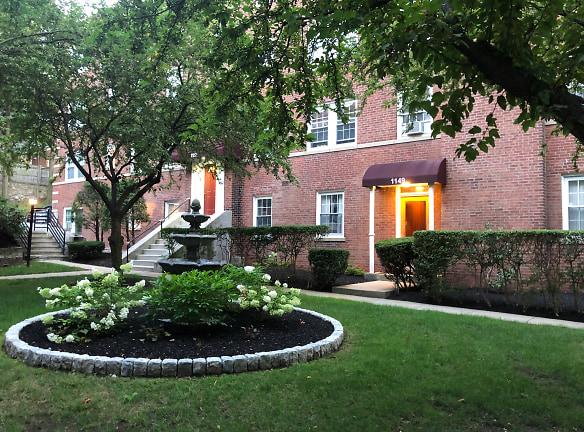CHATHAM PARK APARTMENTS - 1129 1163 BEACON ST - Brookline, MA Apartments for Rent