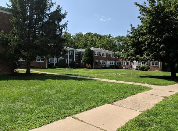 Lexington Apartments - 199 Mountain Ave - Somerville, NJ Apartments for Rent