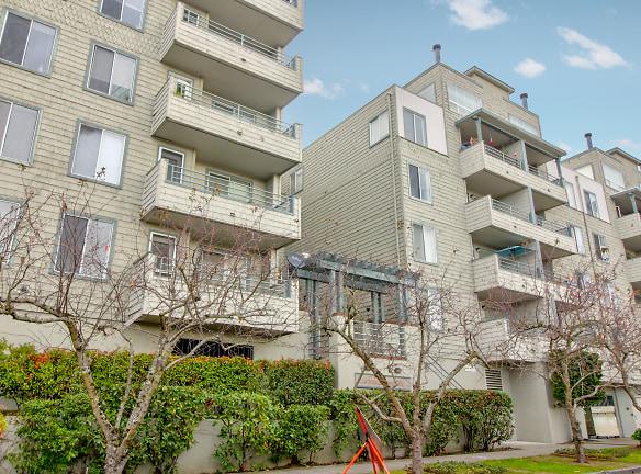 6700 Roosevelt Apartments - 6700 Roosevelt Way NE - Seattle, WA Apartments for Rent