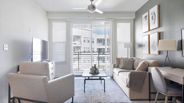 Rent The Green at Northpark #317 in Covington, LA - Landing