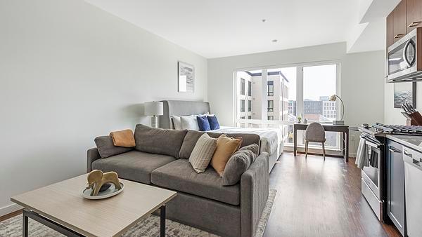 Rent Raleigh Slabtown #509 in Portland, OR - Landing