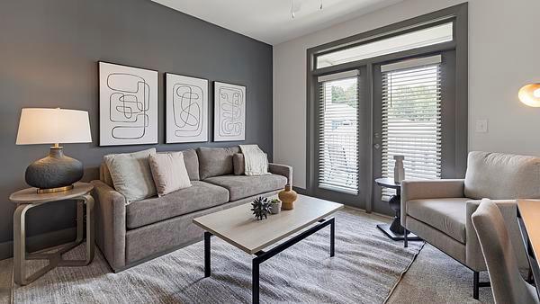 Rent Gibson Flowery Branch #5301 in Flowery Branch, GA - Landing