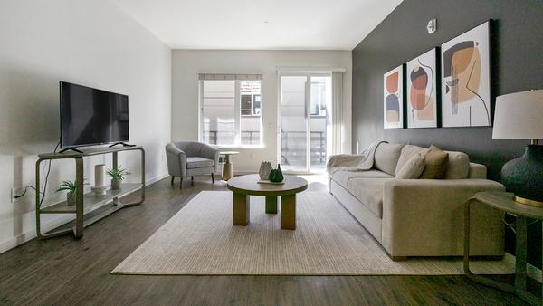 Rent Mason at Hive #421-208 in Oakland, CA - Landing