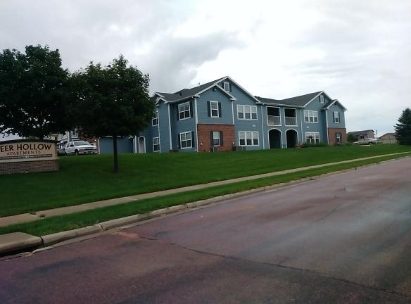 Deer Hollow Apartments - 701 Ruud Ln - Hartford, SD Apartments for Rent