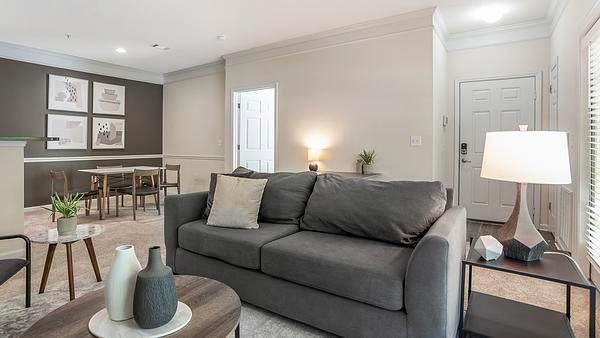 Rent Abberly Woods #09_108 in Charlotte, NC - Landing