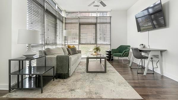 Rent Fountains Southend Apartment Homes #2-100 in Charlotte, NC - Landing