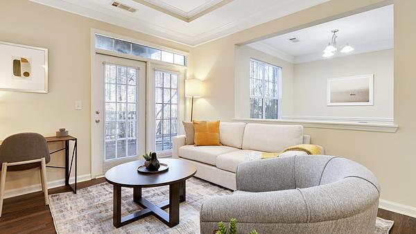 Rent Barrett Walk #07-0702 in Atlanta, GA - Landing