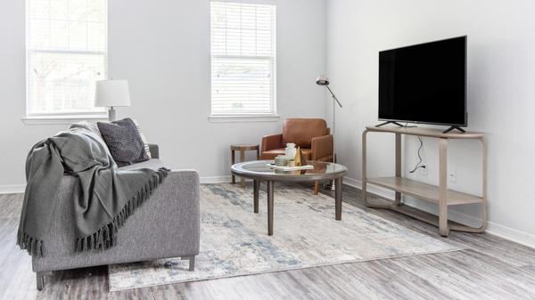 Rent Enders Place at Baldwin Park #06-101 in Orlando, FL - Landing