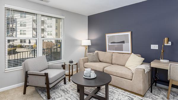 Rent Berkley House #130 in Columbus, OH - Landing