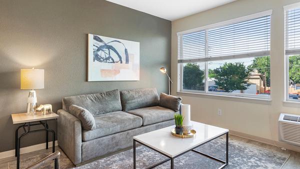 Rent Lo Hi Gold #103 in Denver, CO - Landing