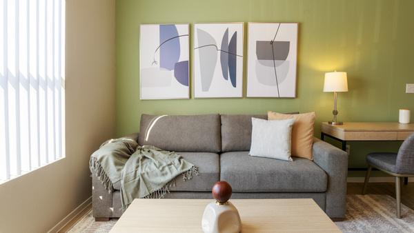 Rent Portola on Russell #1020 in Las Vegas, NV - Landing