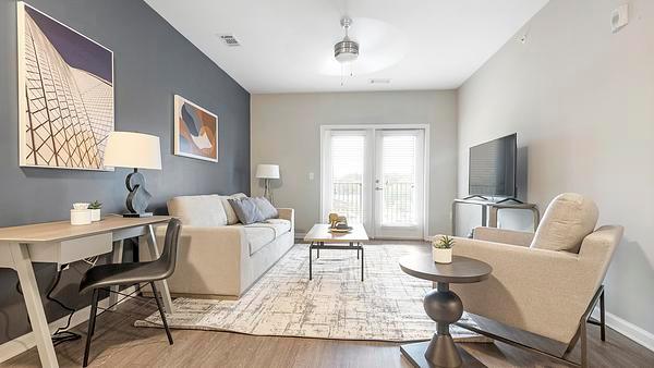 Rent Lodge at Croasdaile Farm #07-307 in Durham, NC - Landing