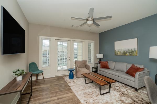 Rent Heyward West Ashley #3303 in Charleston, SC - Landing