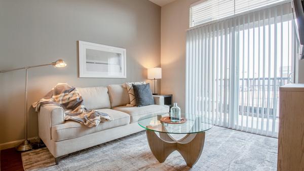 Rent AMLI Denargo Market #558 in Denver, CO - Landing