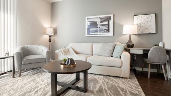 Rent DK Riata #6109 in Austin, TX - Landing