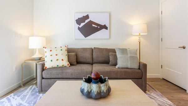 Rent Aviary Apartments #0313 in Henderson, NV - Landing