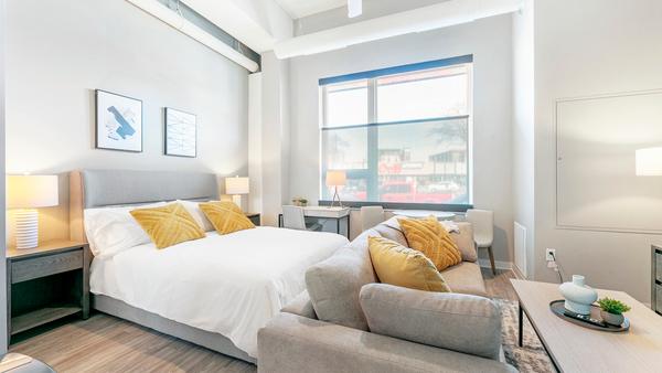 Rent The Asher #114 in Minneapolis, MN - Landing