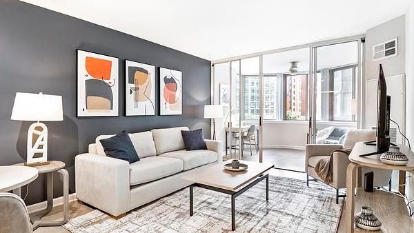 Rent Meridian at Gallery Place #01 - 0332 in Washington, DC - Landing