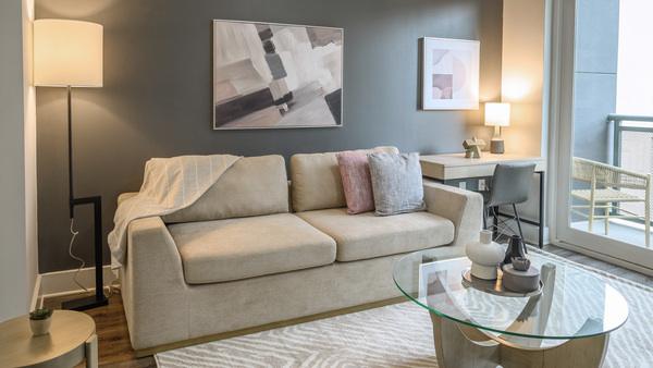 Rent Central Station on Orange #314 in Orlando, FL - Landing