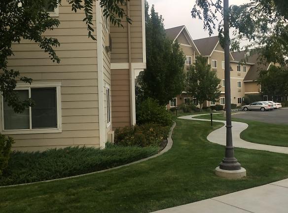 Parkview Estates A Senior Living Community Apartments - 7820 W 6th Ave - Kennewick, WA Apartments for Rent
