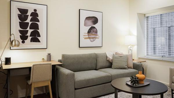 Rent Wire #816 in Omaha, NE - Landing