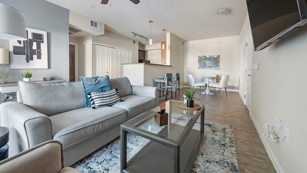 Rent Veritas #713 in Henderson, NV - Landing