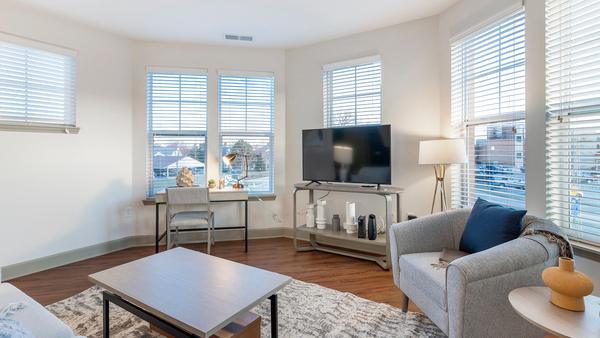 Rent The Depot at Nickel Plate #214 in Fishers, IN - Landing