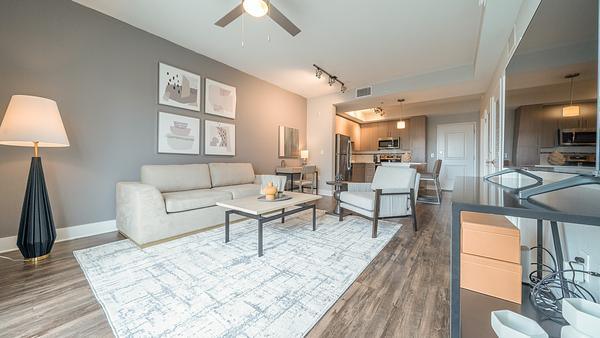 Rent Portico #454 in Sunrise, FL - Landing