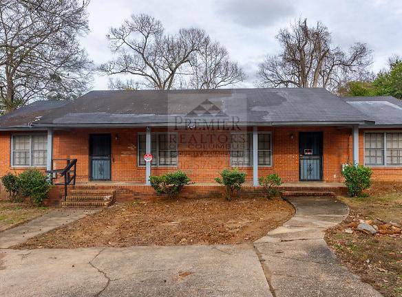 2067 N Andrews Cir unit B - Columbus, GA 31903 - Home For Rent